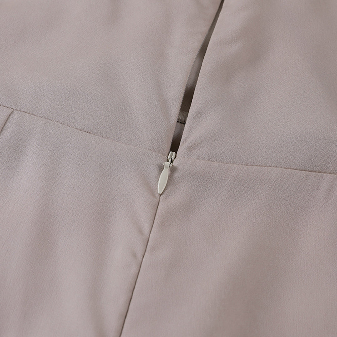 LALUNA – Satynowa Elegancja