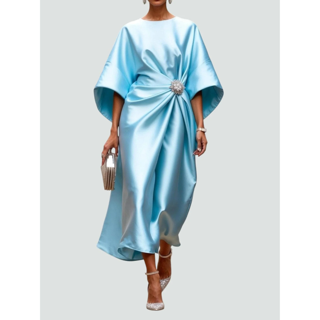 AURÉLIA - Satynowa sukienka wieczorowa z broszką