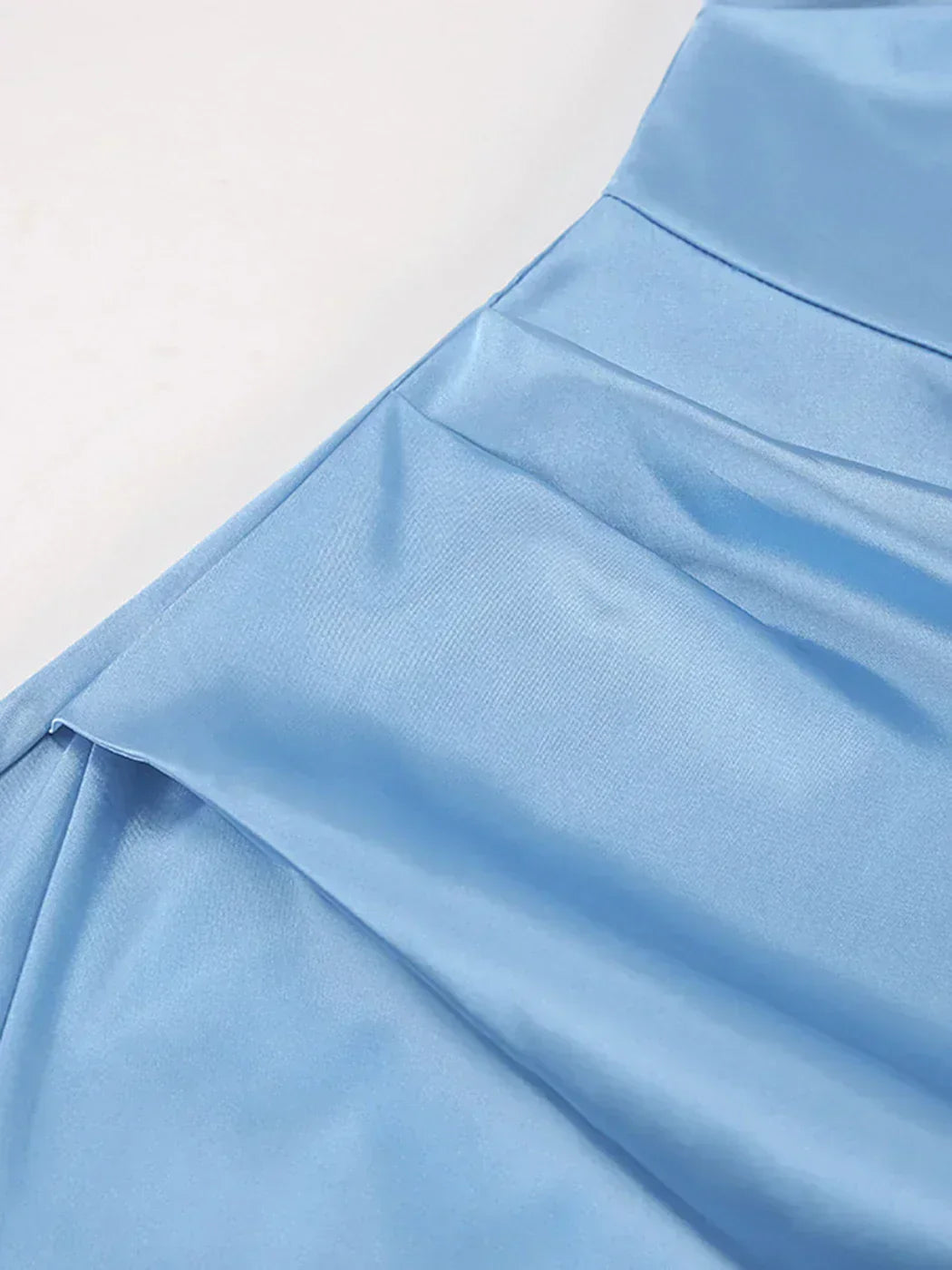 CELESTINA – Rzeźbiona Elegancja